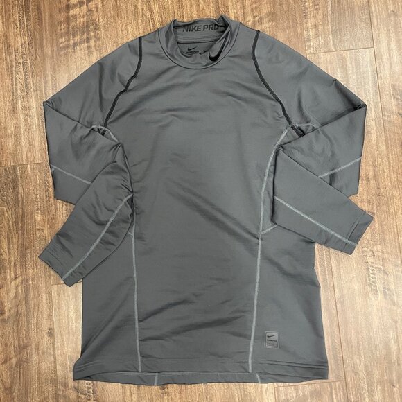 Nike Pro HyperWarm Mock Neck Sweater Size Medium - Picture 1 of 4